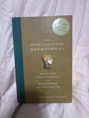 The Intellectual Devotional: Revive Your Mind, Complete Your Education, and Roam